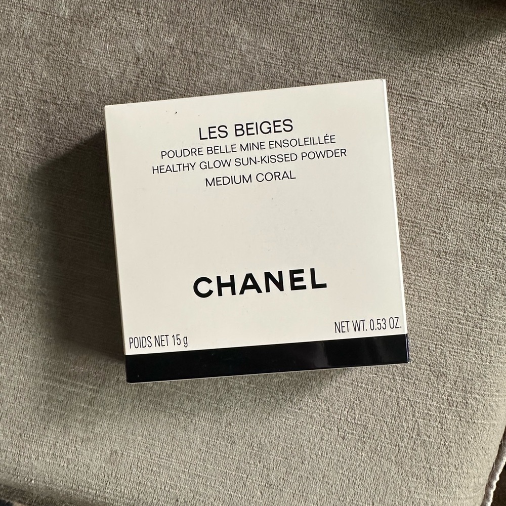 Chanel Les Beiges Healthy Glow Powder in Medium Coral